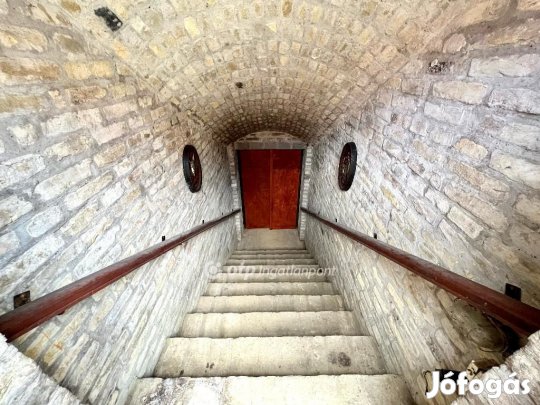 Mérgesi eladó 120 nm-es ház