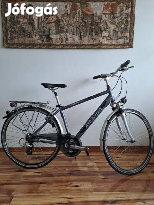 Merida Freeway 9300 trekking férfi kerékpár, Shimano szett