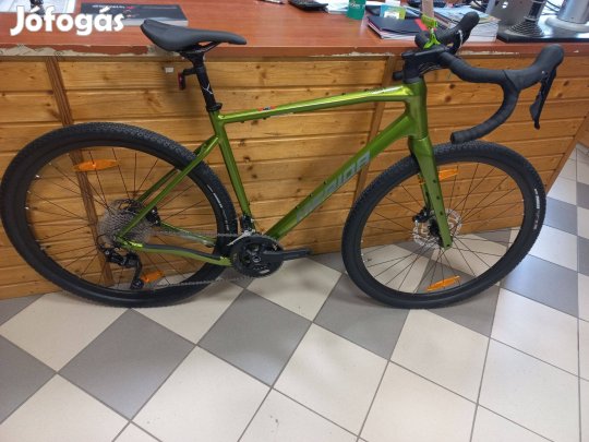 Merida Silex 400 2x2mm festékhibával, gravel Váz: M