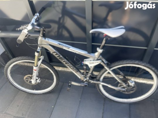 Merida twentione össztelós MTB