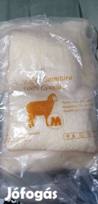 Merino gyapjú párna kicsi és nagy 2 szett Új