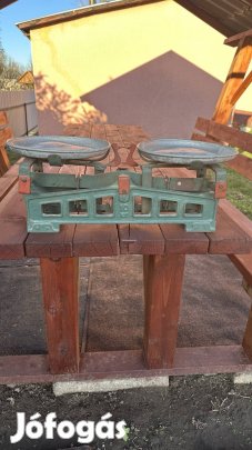 Mérleg eladó (kétkaros)