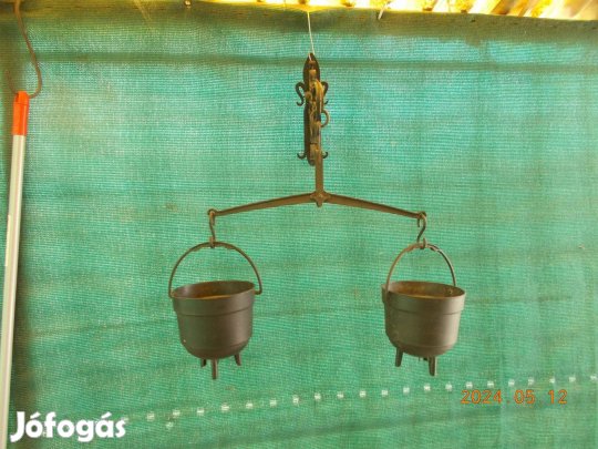 Mérleg virágtartó