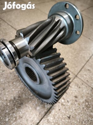 Merlo, case Nh JD kombájn fűkasza bálázó rakodógép fogaskerekek eladó