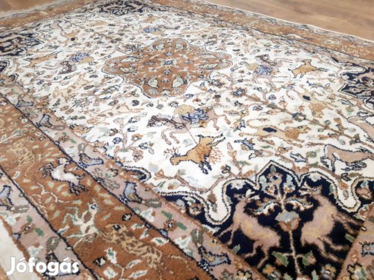 Mesés vadászjelenetes kézi perzsaszőnyeg - Irán - prémium minőség