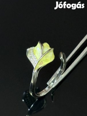 Meseszép ezüst gyűrű, Gyöngyház és cirkónia kövekkel