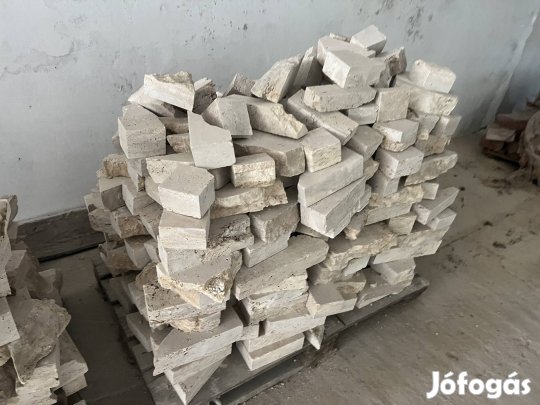 Mészkő darabok, kisebb tömbök eladóak