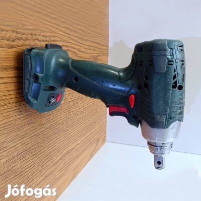 Metabo CAS 18V akkumulátoros gépekhez fali tartó konzol