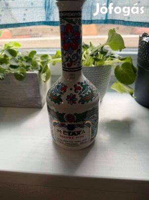 Metaxa porcelán palack