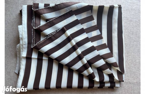 Méteráru - textil (vékony, gyűrtselyem) barna, krém csíkos 1db