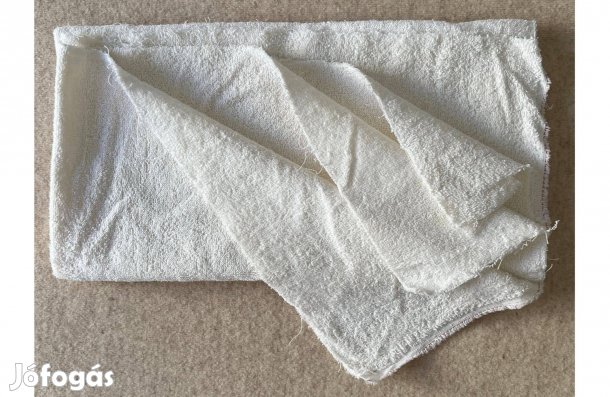 Méteráru textil (frottír) törtfehér