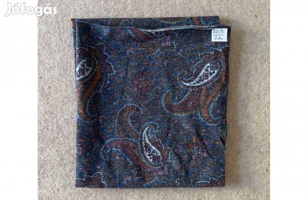 Méteráru textil (pamut, póló) kék, lila, barna, fehér