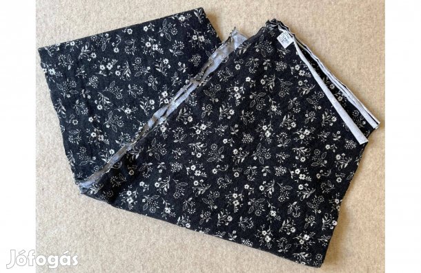 Méteráru textil (pamut) virágos fekete csomag