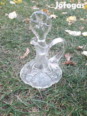 Metszett kínáló, dugós üveg