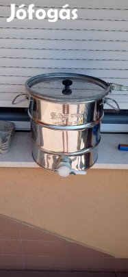 Mézletöltő tartály 