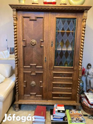 Mezőberényi koloniál nappali bútorok eladóak