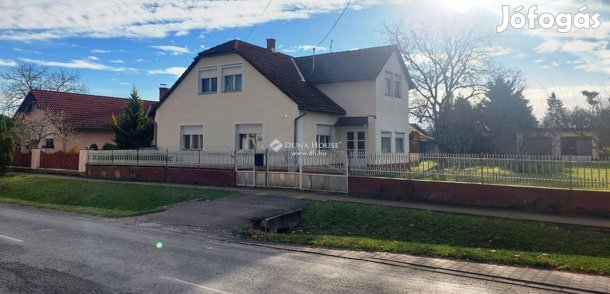 Mezőcsokonya eladó ház
