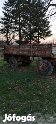 Mezőgazdasági pótkocsi