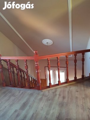 Mezőtúron felújított 3 és fél szobás családi ház