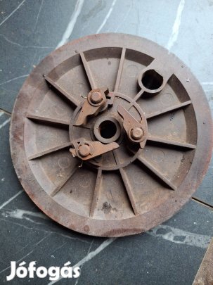 Mf 70muanyag berantohoz tarcsa