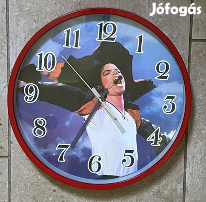 Michael Jackson falióra