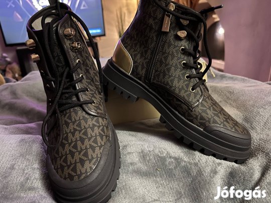Michael Kors Bakancs 