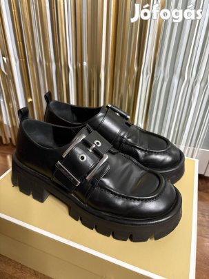 Michael Kors noi cipo elado!