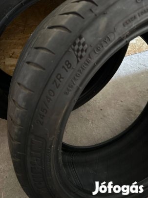 Michelin 18" Pilot sport 4 Gumik 245/40 ZR18 2db