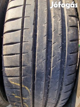Michelin 215/45R17 PILOT SPORT4 6mm használt gumi HG13574 nyári