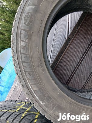Michelin téligumi 225/65 R17