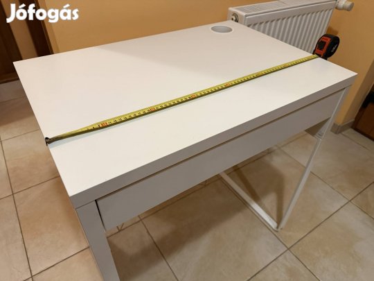 Micke íróasztal 73x50 cm fehér