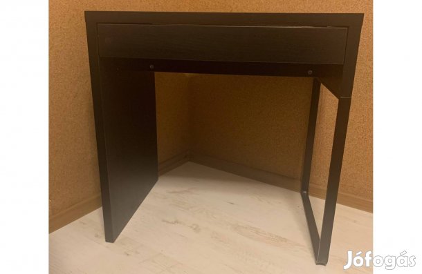 Micke íróasztal, fekete, eladó
