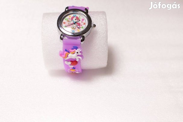 Mickey egeres , Hello Kittys, Unikornisos óra