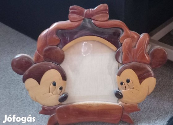 Mickey és Minnie fa képkeret