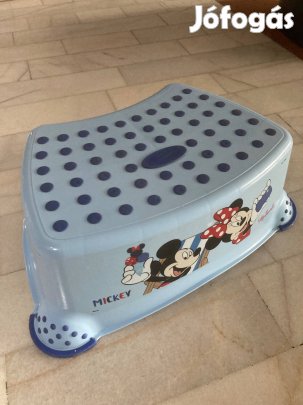 Mickie egeres műanyag fellépő eladó