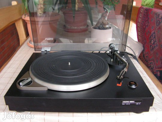 Micro Seiki MB -10 szíjhajtásos manuális bakelit lemezjátszó