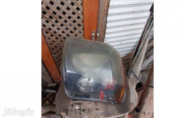 Microcar MC1 MC2es mopedautó jobb első lámpa Eladó lámpa