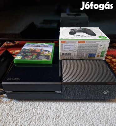 Microsoft Xbox One 500gb 1 Nacon Kontroller+ Minecraft lemezes játék!