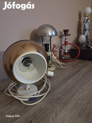 Mid Century fém lámpa eladó Pécsett  !