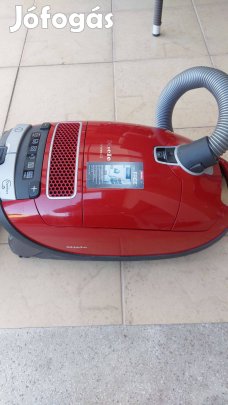 Miele C3 Complete 890W porzsákos porszivó