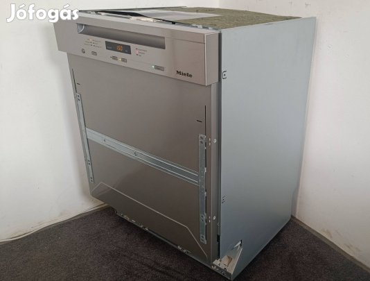 Miele G 6200 SCi beépíthető mosogatógép automata ajtónyitás