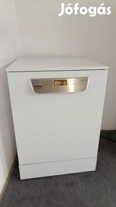 Miele PG 8056 ipari mosogatógép Professional Speedplus