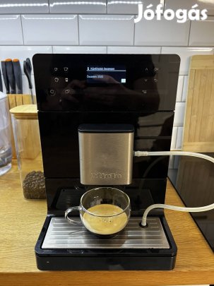 Miele kávéfőző (2400adag) CM5300