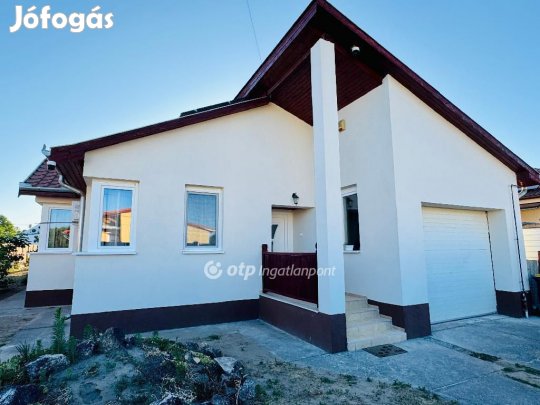 Mikepércsi eladó 125 nm-es ház