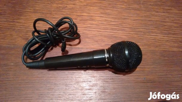 Mikrofon First kézi mikrofon