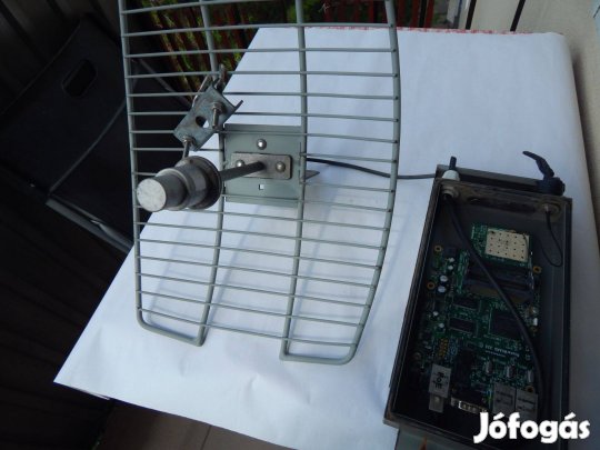 Mikrohullámú Internet Antenna Vevőegységével