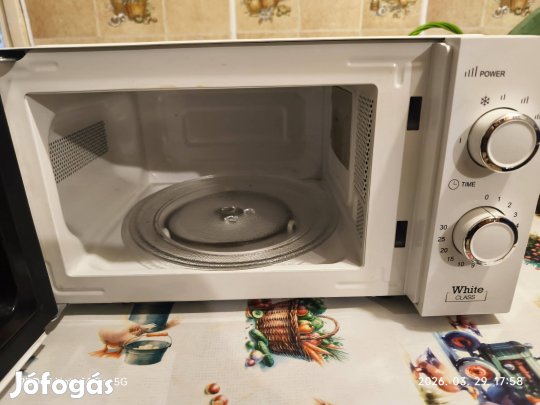 Mikrohullámú sütő szép állapotban 