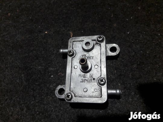 Mikuni membrános AC benzin pumpa szivattyú