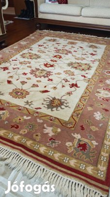 Milas Handmade Wool Carpet/ Kézzel Készített ggyapjú Szőnyeg