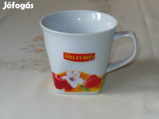 Milford porcelán teás bögre, csésze